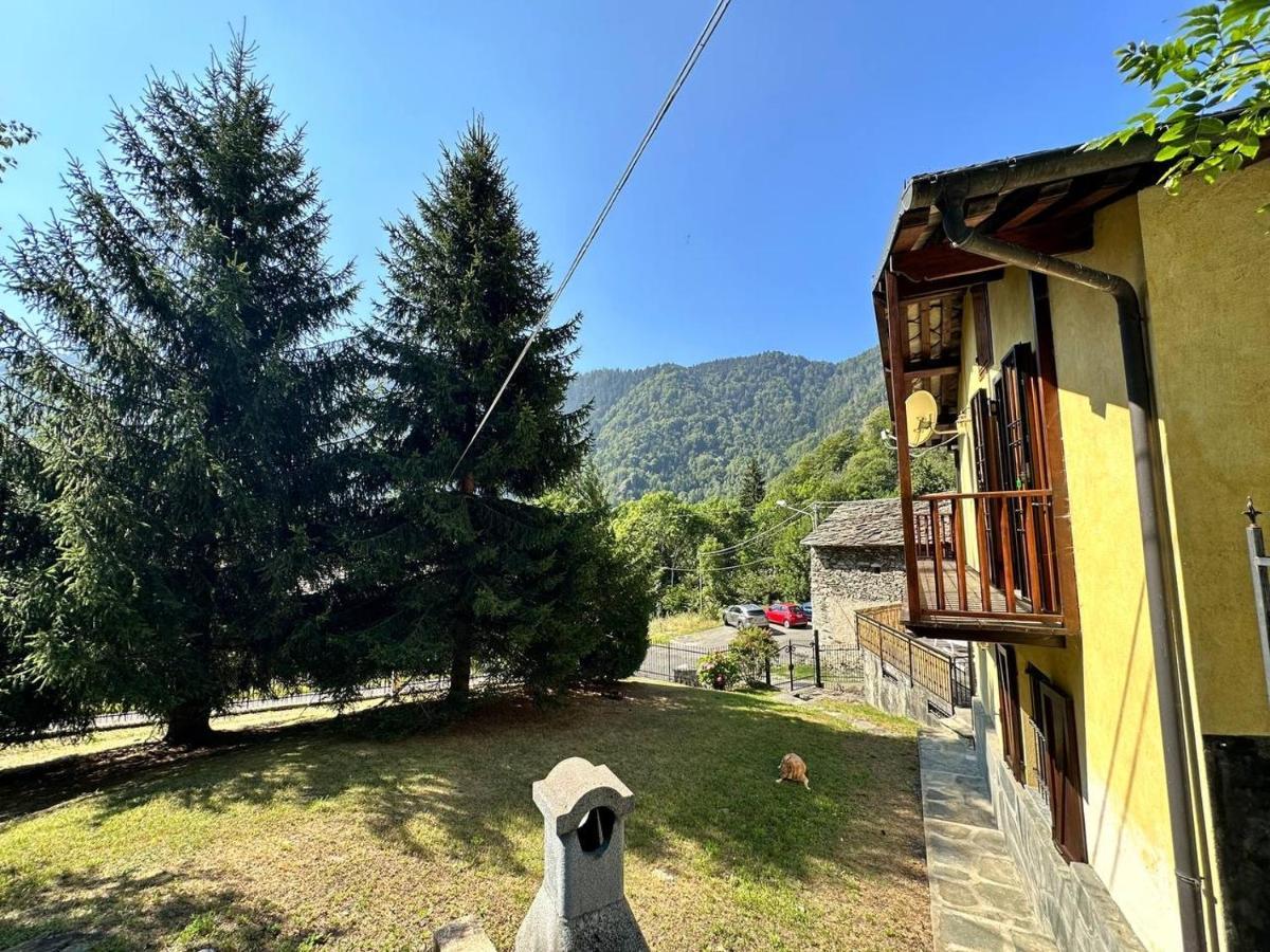 Baita Pressi Gran Paradiso Sparone エクステリア 写真